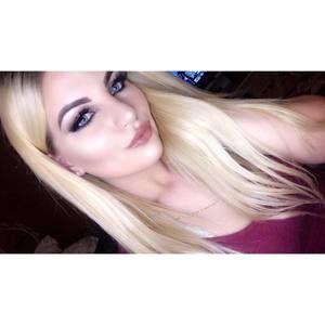 Meet your Posher, Michaela